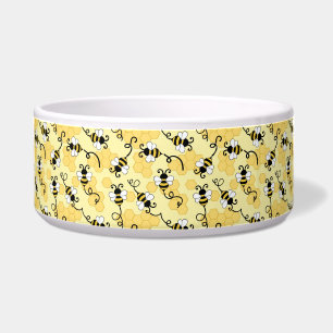Cute little bees pattern