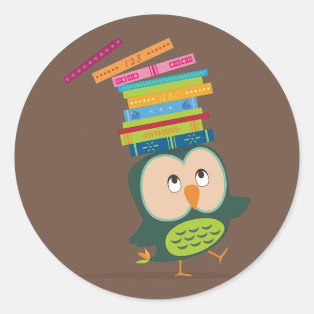 Cute little book owl classic round sticker (Front)