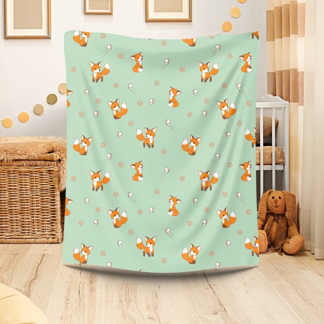 Cute Little Foxes on Green Fleece Blanket (Creator Uploaded)