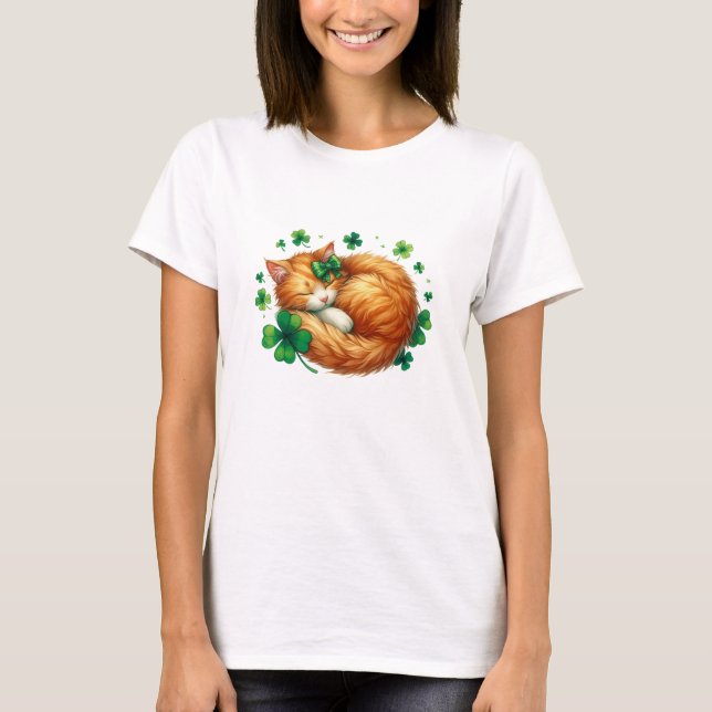 Cute Lucky Cat with Shamrocks – St. Patrick’s Day  T-Shirt (Front)