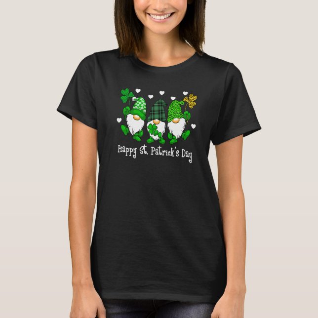 Cute Lucky Gnome Happy St Patricks Day Family Outf T-Shirt (Front)