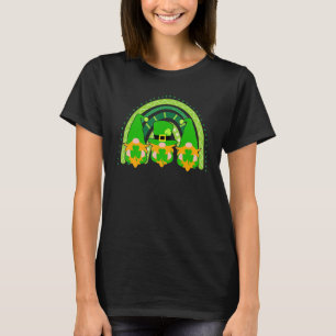 Cute Lucky Rainbow Gnome Happy St Patricks Day Fam T-Shirt