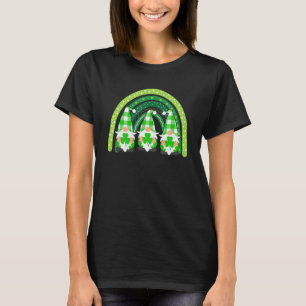 Cute Lucky Rainbow Gnome Happy St Patricks Day Fam T-Shirt