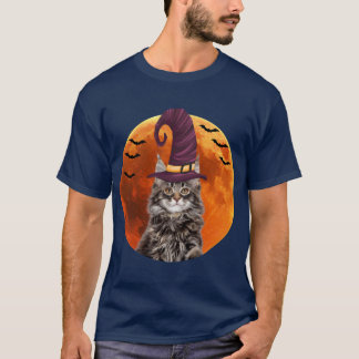 Cute maine coon cat kitten with witch hat T-Shirt