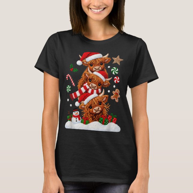 Cute Merry Christmas Highland Cow Christmas Santa  T-Shirt (Front)