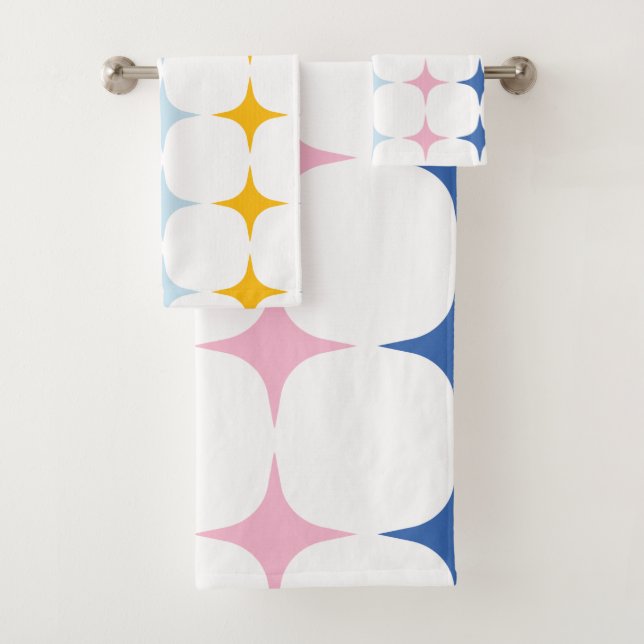 Cute Mid Mod Stars Pattern Minimalist Pink Yellow Bath Towel Set (Insitu)