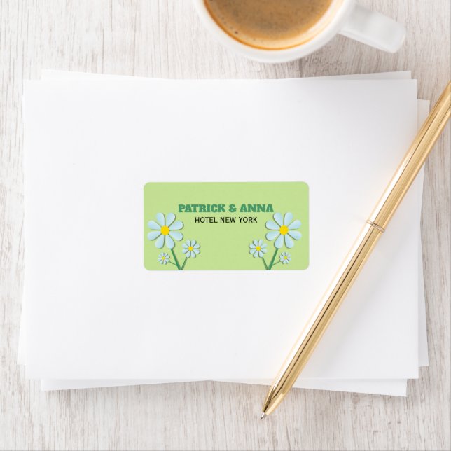 Cute Minimalist Spring Daisy Floral  Label (Insitu)
