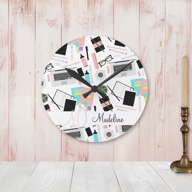Cute Modern Custom Desktop Pattern Round Clock (Creator Uploaded)