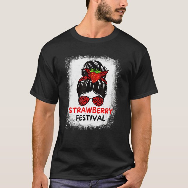 Cute Mom Girl Strawberries Festival Fruit Lovers M T-Shirt (Front)