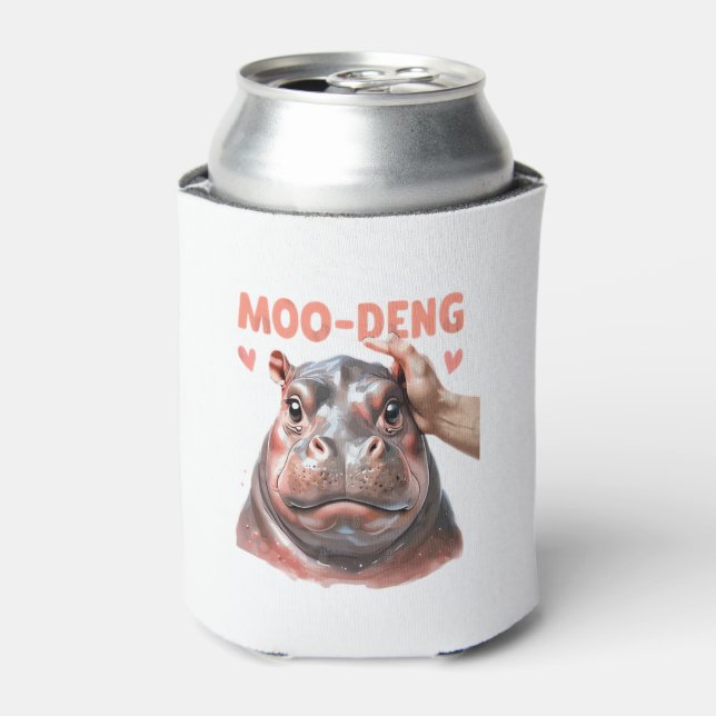 Cute Moo Deng T-Shirt Can Cooler (Can Front)