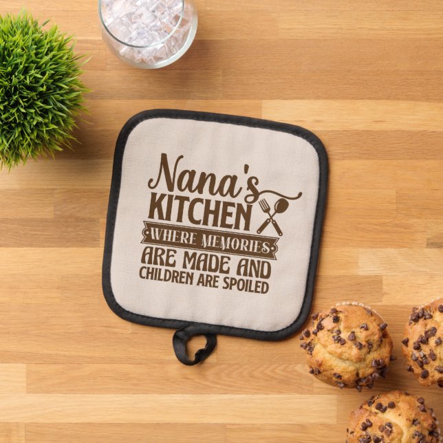 Cute Nana's kitchen word art  Pot Holder (Top Down)