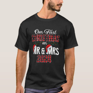 Cute Our First Christmas As Mr Mrs 2024 Couples Pa T-Shirt