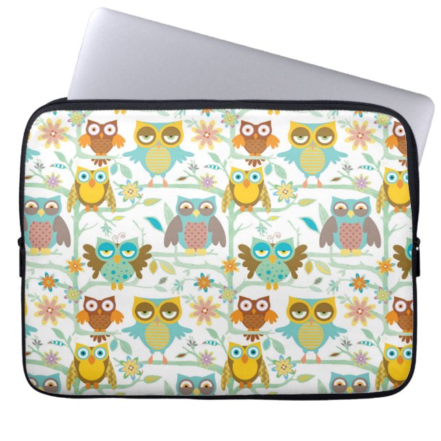 Cute owls crew laptop sleeve (Front)