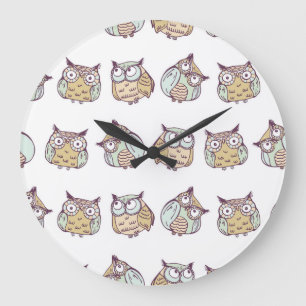 Cute owls: vintage seamless pattern. large clock