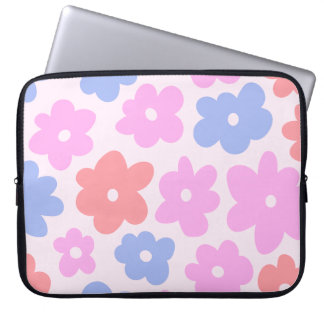 Cute Pastel Pink HandDrawn Daisy Flowers   Laptop Sleeve