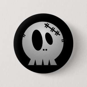 CUTE PATCHY SKULL - GREY BW 6 CM ROUND BADGE
