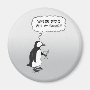 Cute penguin magnet: Missing pants Magnet