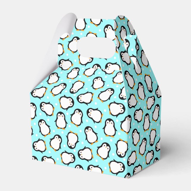 Cute penguin pattern turquoise pattern favour box (Front Side)