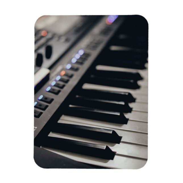 Cute Piano Design Magnet (Vertical)