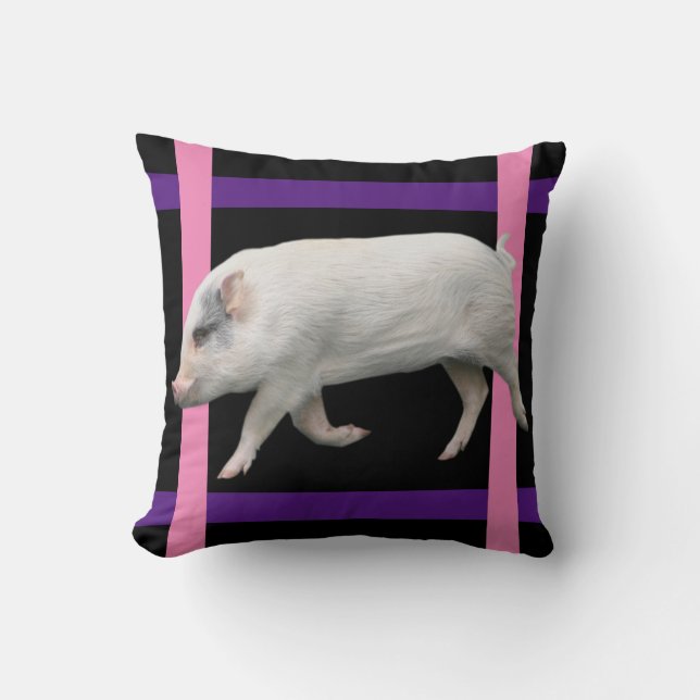 Cute Picture of a Pig Cushion (Front)