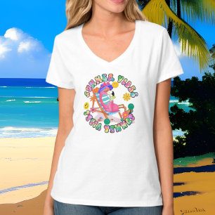 cute pink flamingo Summer vibes  T-Shirt