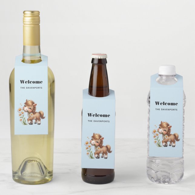 Cute Pony Eating Daisies Bottle Tag (In Situ)