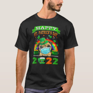 Cute Pug Mask Leprechaun Hat Shamrock St Patrick's T-Shirt