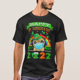 Cute Pug Mask Leprechaun Hat Shamrock St Patrick's T-Shirt
