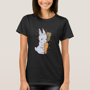 Cute rabbit that hugs a carrot with hearts T-Shirt
