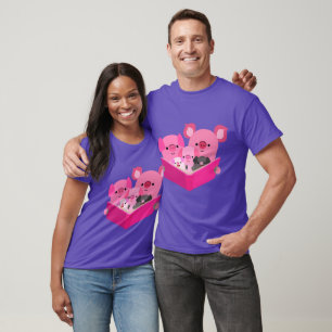Cute Reading Cartoon Pig Family T-Shirt