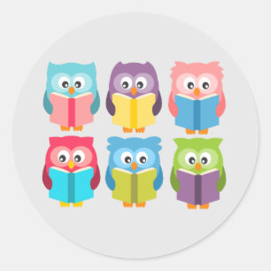 Cute reading owls classic round sticker