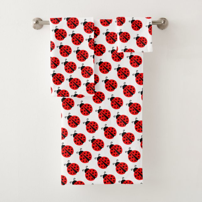 Cute red ladybug pattern bathroom towel set (Insitu)