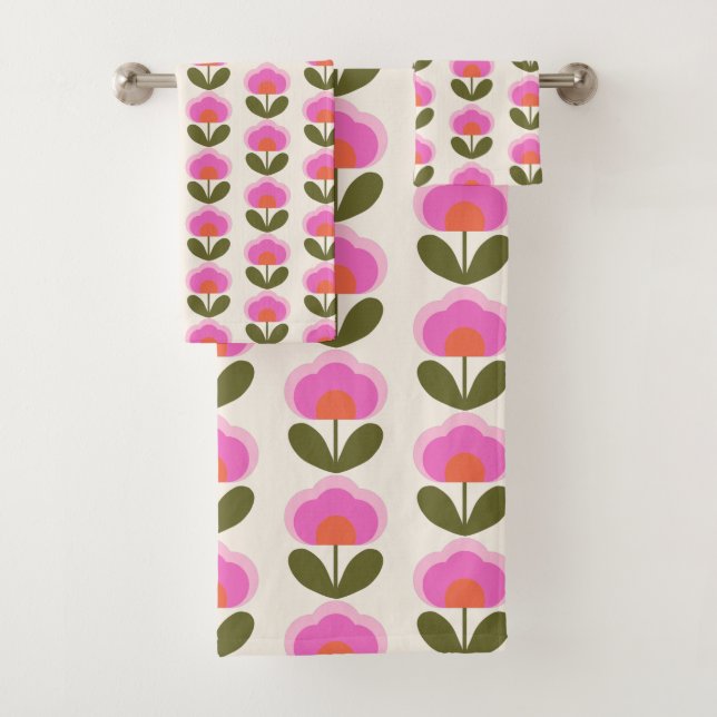 Cute Retro Pink Scandinavian Flower Art Pattern Bath Towel Set (Insitu)