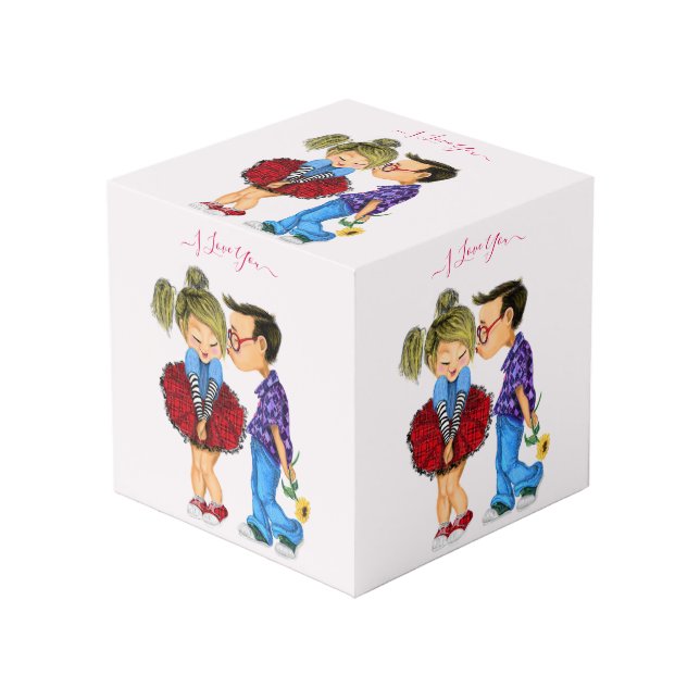Cute Romantic Couple - Love - Kiss - I Love You Cube (Front Angled)