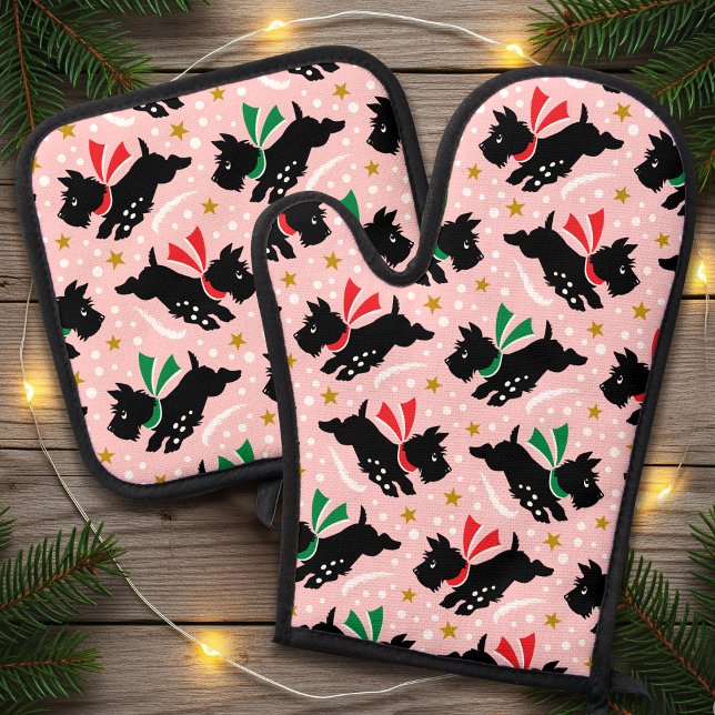Cute Scottie Dog Snow Fun Pet Pattern Pink Oven Mitt & Pot Holder Set (Creator Uploaded)