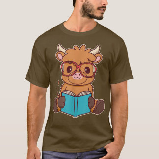 Cute Scottish Highland Cattle Reading A Book  Book T-Shirt