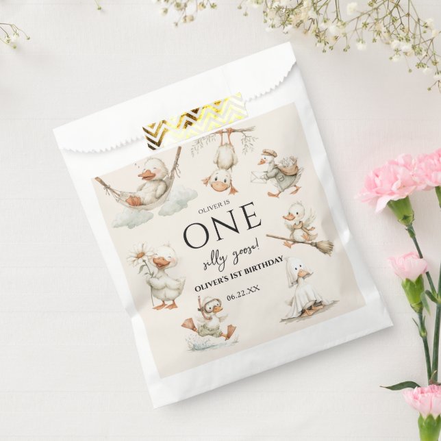 cute Silly Goose ,One Silly Goose 1st Party Favour Bags (Sealed)