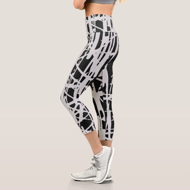  Cute Simple Black & White  Capri Leggings (Left)