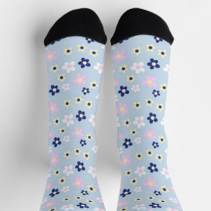 Cute Simple Flower Pattern Socks
