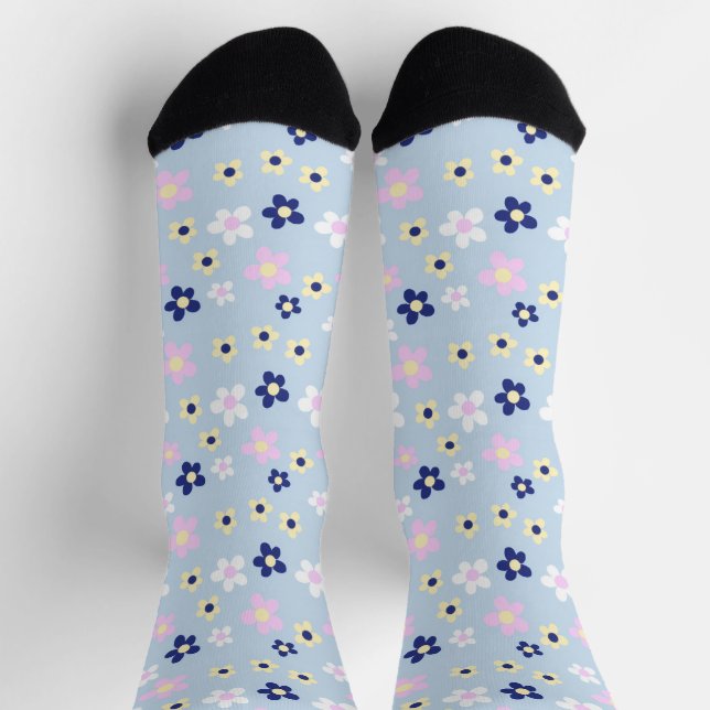 Cute Simple Flower Pattern Socks (Top)
