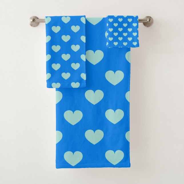 Cute Simple Light Blue Coastal Sweet Heart Pattern Bath Towel Set (Insitu)
