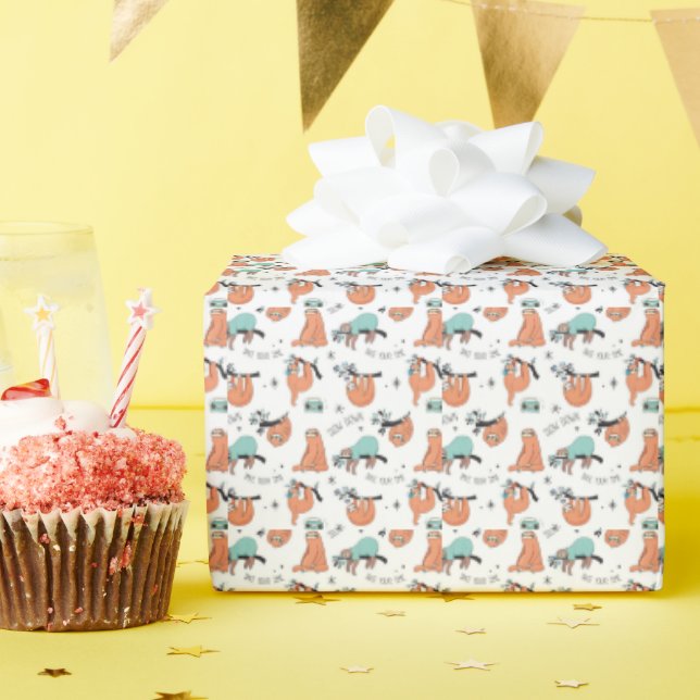 Cute Sloth Pattern Wrapping Paper (Birthday Party)