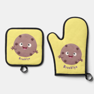 Cute smart chocolate chip cookie cartoon oven mitt & pot holder set