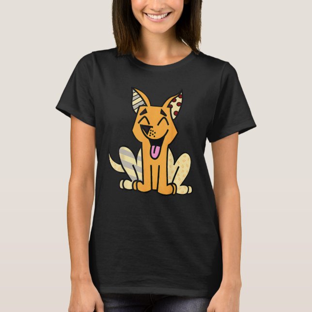 Cute Smiling Chihuahua Dog T-Shirt (Front)