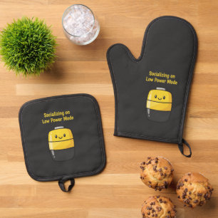 Cute Social Battery "Socialising on Low Power Mode Oven Mitt & Pot Holder Set