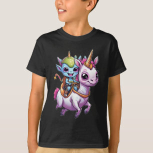 Cute Space Alien riding unicorn funny UFO T-Shirt