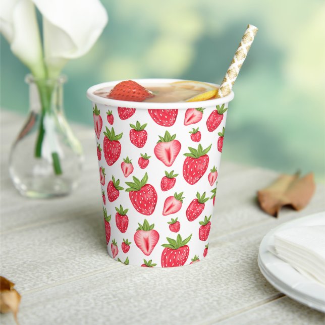 Cute Strawberry Pattern Birthday Paper Cups (Insitu)