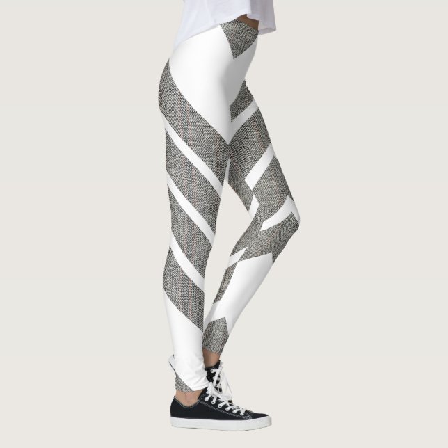Cute Stylish Chevron Zigzag Pattern Editable Color Leggings (Right)