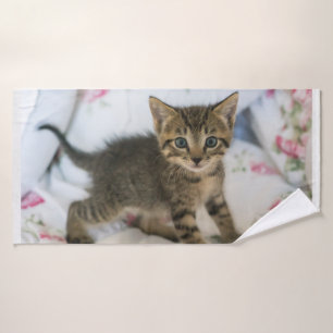 Cute Tabby Kitten Looking Surprised Bath Towel Set