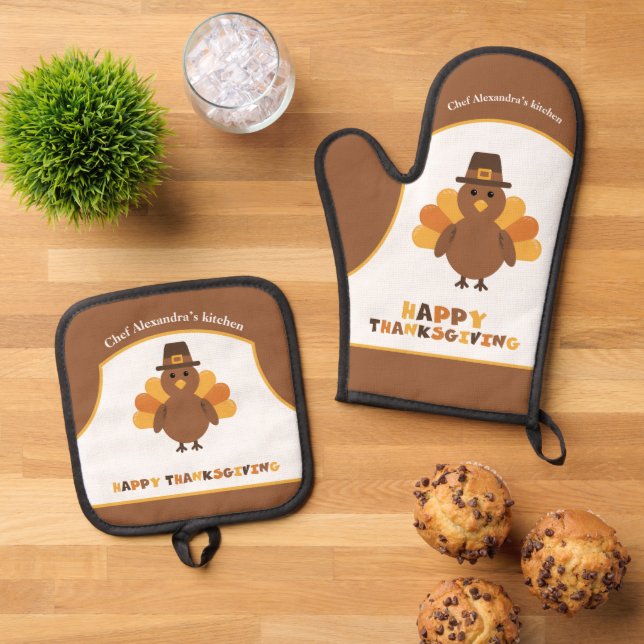 Cute Thanksgiving Turkey Holiday Cooking Gift Oven Mitt & Pot Holder Set (Top Down)